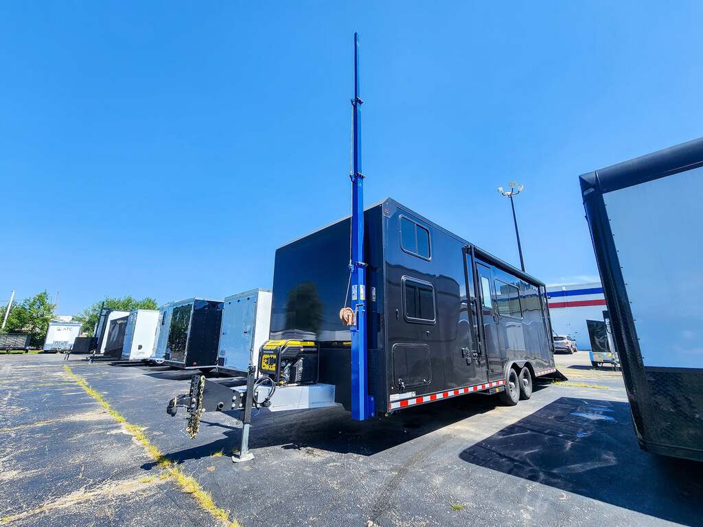 24' Command Trailer