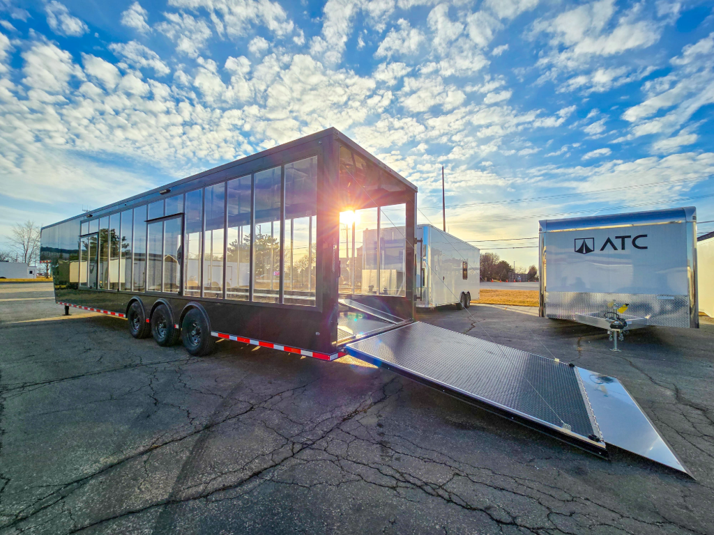44' Gooseneck Clear-Side Car Hauler