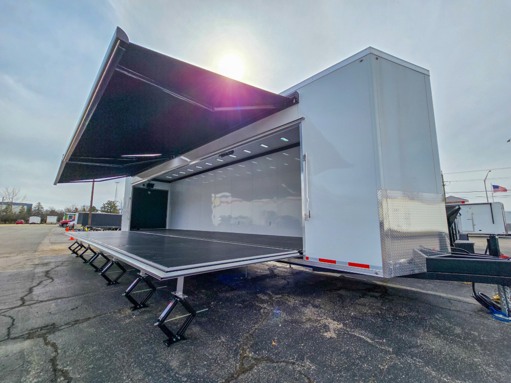 West Memphis Deckover Stage Trailer